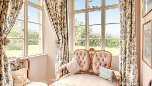 Lodge Cottage - Photo 3