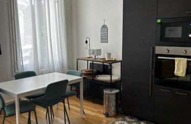 Martroi - Cœur de Ville - 3 pièces 80 m2 TV - Internet haut débit - loisirs et affaires - Foto 3