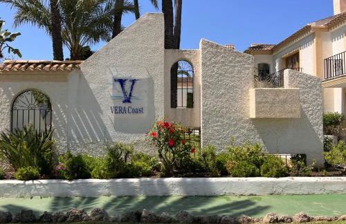 Casa Brisa Vera Costa con piscina abierta todo el año - Foto 8