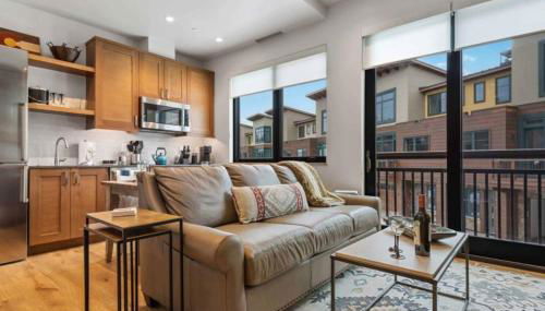 Riverfront Lodge 111 by East West Hospitality - Foto 2