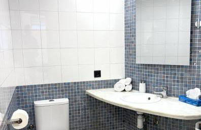 Across from the Turia Modern City Stay - Foto 29