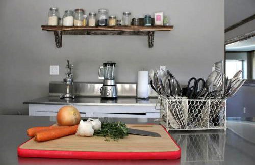 Eco-Friendly Vacation Rental with a Saltwater Pool Ideal for Weekend Trips from San Jose - Foto 20