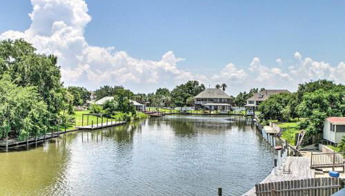 Waterfront NOLA Villa 23 Mi to French Quarter! - Foto 2