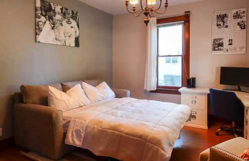 3 Mi to Road America Spacious Elkhart Lake Home! - Foto 13