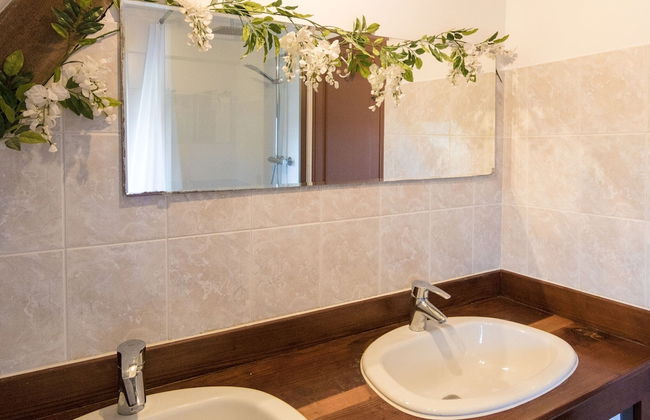 Farmhouse With Private Pool, Large Garden and Playground - Foto 47