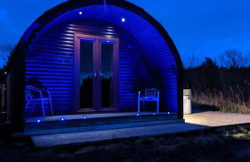 Pond View Pod 1 with Outdoor Hot Tub - Fife - Loch Leven - Lomond Hills - Photo 11