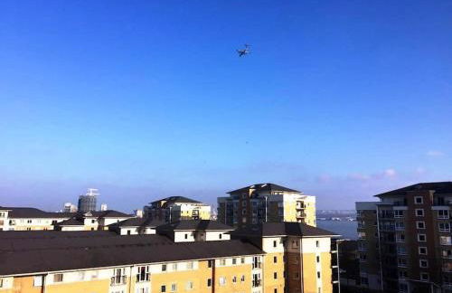 1 Bedroom Flat near Excel, O2, Canary Wharf - London - Photo 12