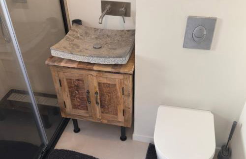 Studio Neuf avec Jardin Climatisation Smart TV, Nantes - Foto 5