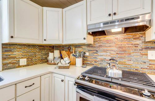 Dog-Friendly Hiawassee Cabin Near Lake and Hiking - Foto 13