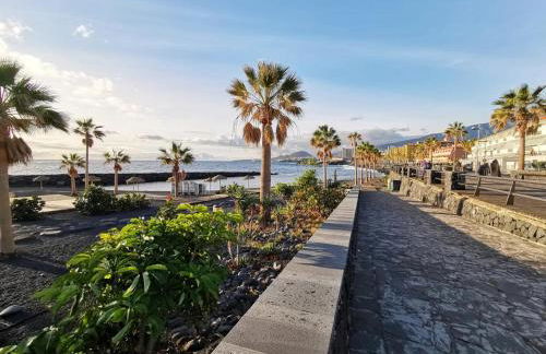 Sunset By The Sea - Modern Apartment with Ocean Views - Foto 16