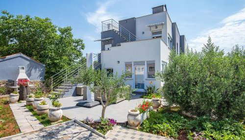 Apartment in Croatia Near Stunning Coastline - Foto 2