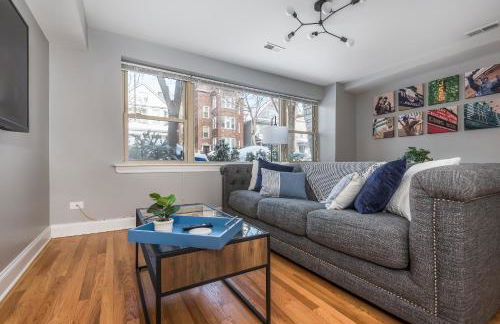 The Bright Retreat in Andersonville - Photo 1