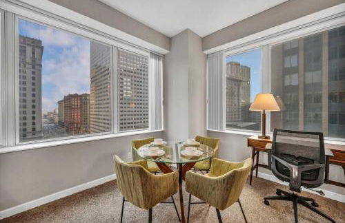 SkyTower 2BD | Parking Available | Downtown - Photo 8