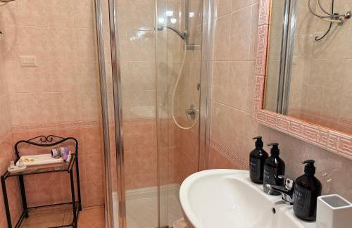 Luxury 5BR , 4BA Penthouse In the City Center - Foto 13