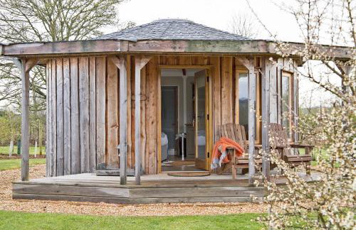 Nether Farm Roundhouses - Henmore Water & Sturston Winds with hot tubs - Bradley Wood no hot tub - Foto 11