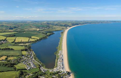 17 At The Beach, Torcross - Foto 7