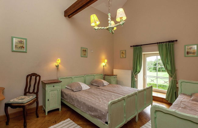 Wonderful Holiday Home in Saint-hubert With Sauna - Photo 6