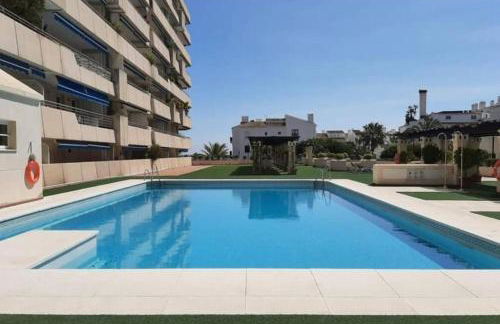 Marina Banus Apartment with Amazing Views - Photo 16