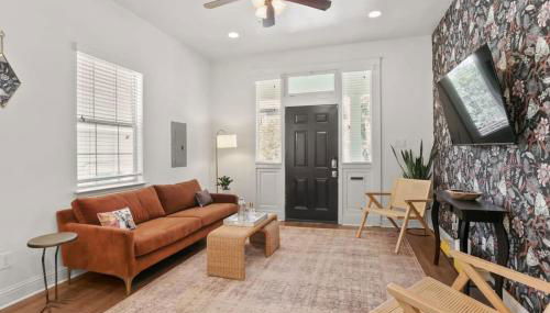 Fabulous Classy and Comfy 3BD 2BA Home and Parking - Foto 5