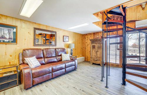 2 Mi to Main Street Mtn-View Escape in Lander! - Foto 5