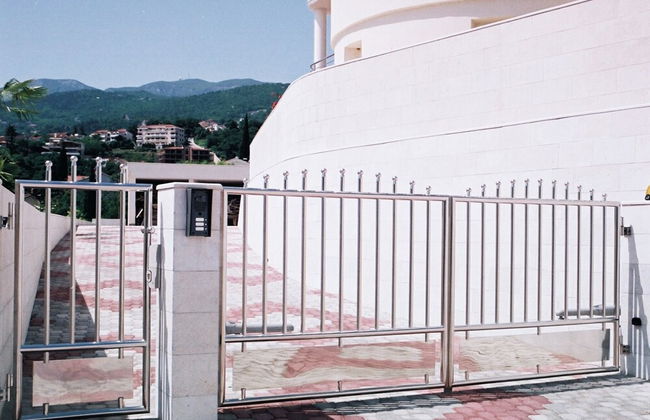 Luxury Apartment in Opatija for 8 People With Pool and Silk Bedding - Photo 19