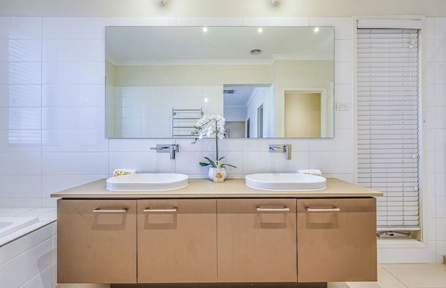 Stylish Luxe House at Point Cook - Foto 72