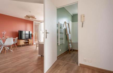 Le Jean Moulin T2 air-conditioned private parking balcony - Foto 30