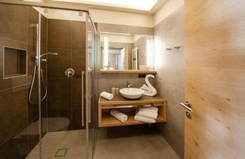 Haus Gregori Modern & Central Stay in Vineyard with Rooftop & Served Breakfast - Foto 34