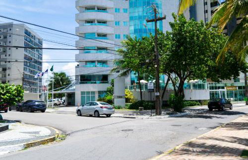 2704 Flat Beira Mar Av Boa viagem Vista Deslumbrante e com cozinha - Foto 32