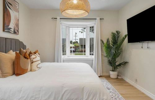 Stunning Retro Beach Oasis, Dual Living, Pool - Foto 2