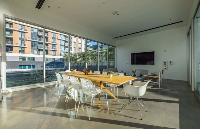 @marbella Lane - Chic 2BR Penthouse w/ Ocean Views - Foto 6