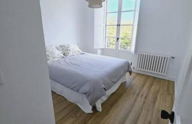 Apartamento en plaza de Ribadeo - Photo 8