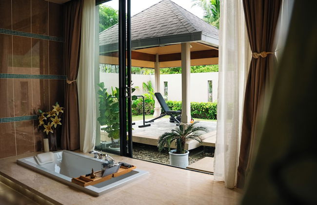 White Monkey Villa - Private Pool & Jacuzzi - Foto 59