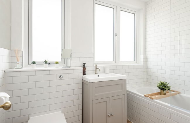 Holly Hayes House - Photo 13