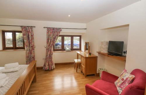 Cowslip Barn - Photo 25