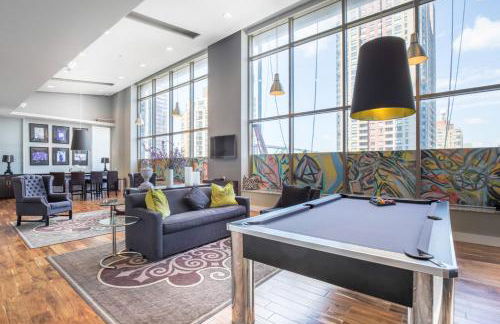 Bright FiDi Studio w Gym Doorman NYC-115 - Foto 17