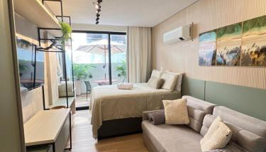 Viva hospedagens - Flat 009 beira mar com Varanda e piscina aquecida - Foto 3