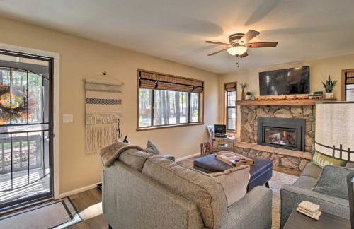 Fireplace, Deck and Grill Pinetop Cabin Rental! - Foto 5