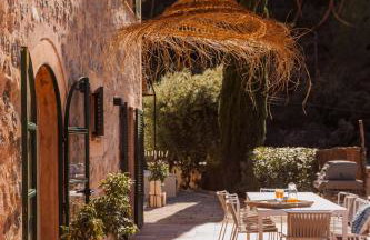 Villa renovada vista al mar y piscina climatizada - Foto 9