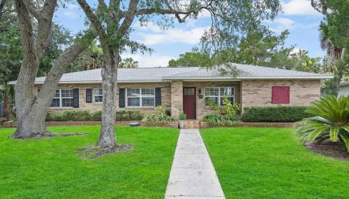 Onyx House King Size Beds Bikes Games Wine - Foto 5