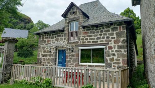 Gîte 4 personnes dans le Cantal Animaux bienvenus - Foto 2, Other