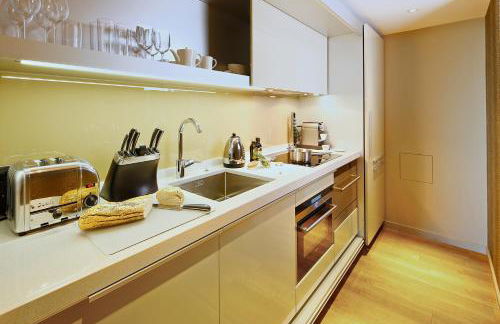 Cheval Three Quays at The Tower of London - Photo 155