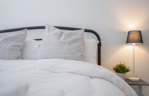 Stylish Apartment with Private Parking - Foto 31