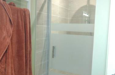 Le Tilleul 9 personnes 5 Chambres 6 lits 15 min du Futuroscope - Foto 10