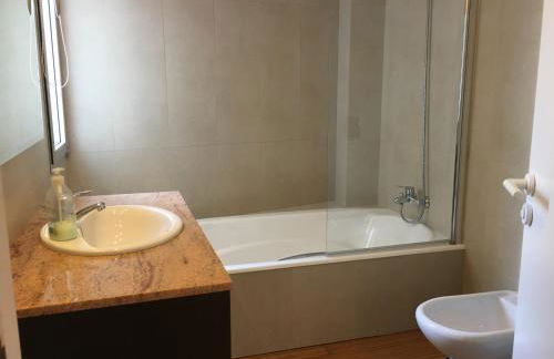 Casa de pueblo amplia - Foto 9