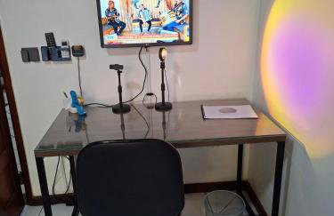 Apê confortável, com Alexa. Ótima localização - Foto 5