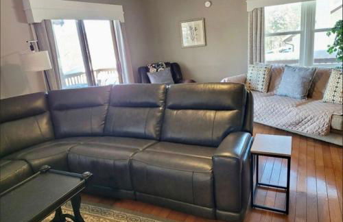 Lakefront Home Dock Covered Deck Fire Pit Dogs OK - Foto 9