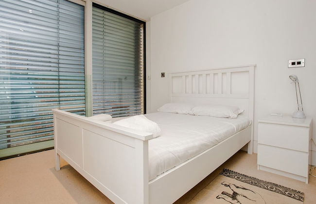 Exquisite 2 Bedroom Apartment In Bank - Photo 3