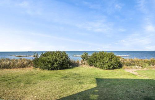 The Blue Pearl - Luxurious beachfront living with community pool! - Foto 76