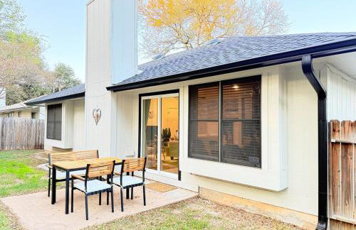 Modern and Cozy 3BR Retreat Perfect for Families or Big Group - Foto 29